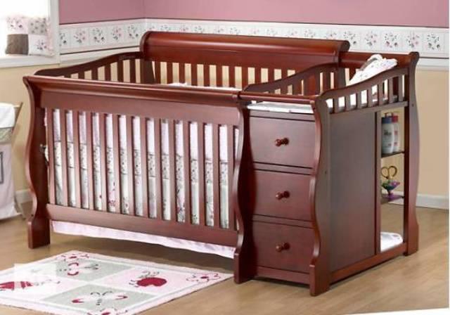 кроватка для младенцев