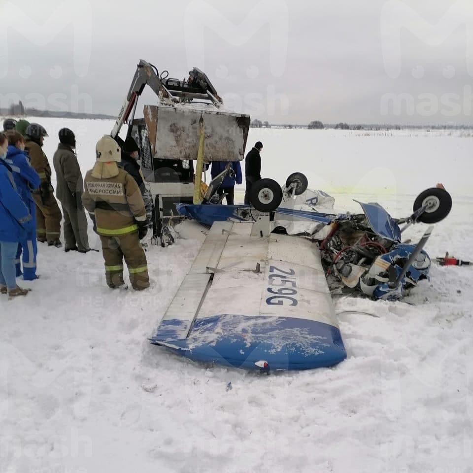 Крушение самолета сегодня в ивановской. Крушение легкомоторного самолета. Гостилицы упал самолет.