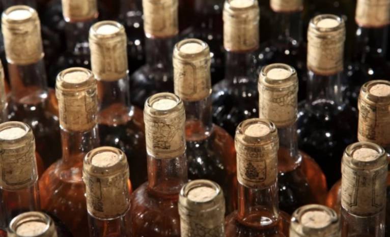 В Украине в феврале разоблачили 12 теневых производств контрафактного  алкоголя