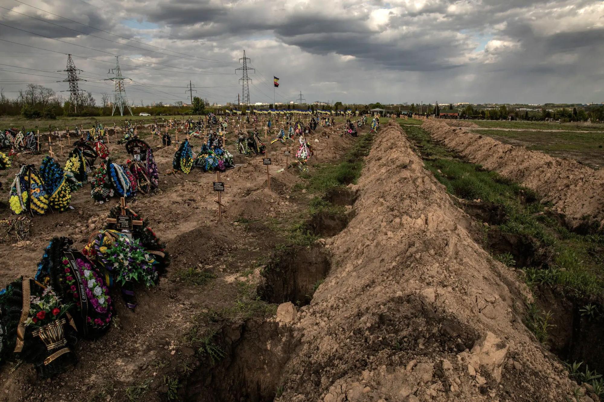 Могилы погибших на Украине российских военных 2022