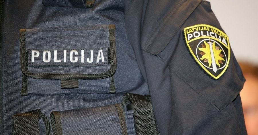 В Латвии задержали 4 человека по делу об отмывании 50 млн евро