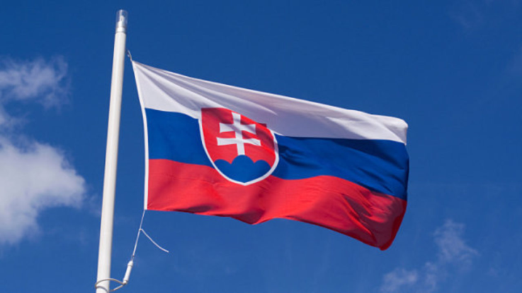 допомога, Словаччина, україна