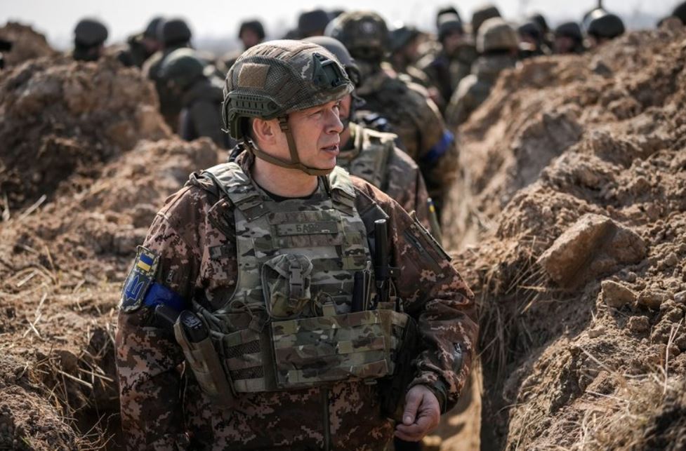 Головнокомандувач ЗСУ Олександр Сирський / Фото: AP