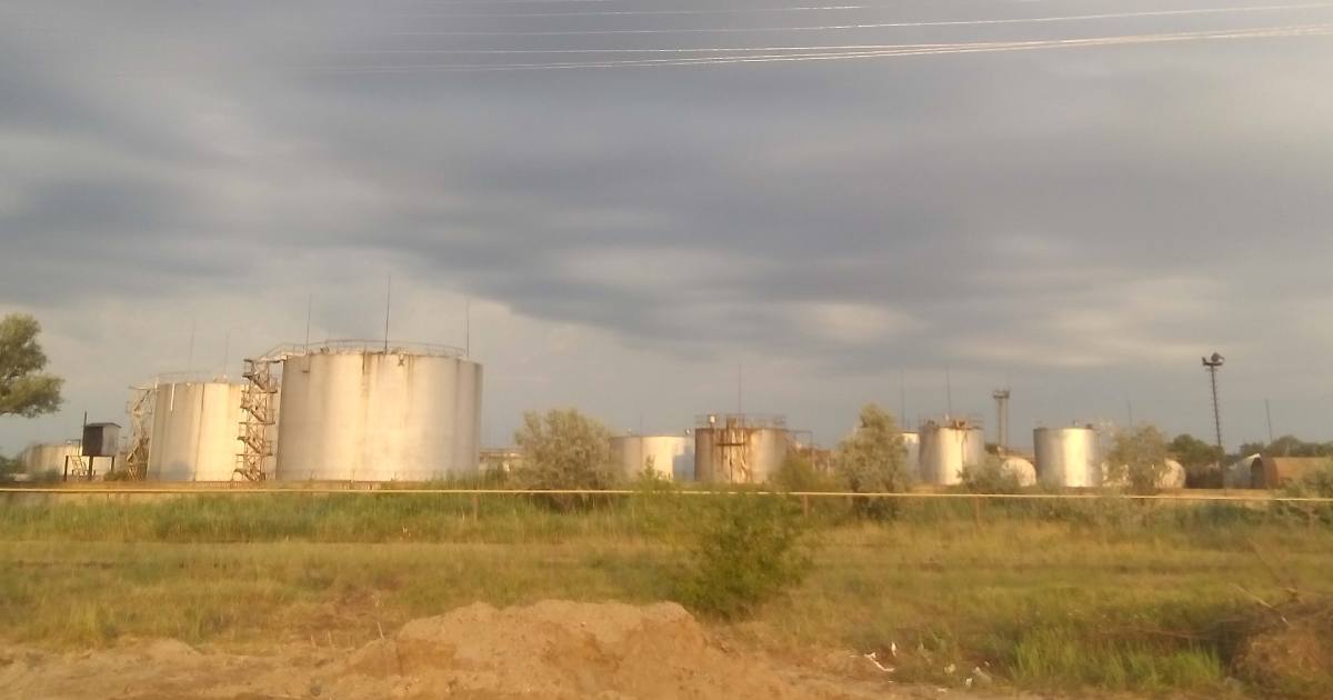 Ренийский морской порт. Портовые емкости / Фото Википедия