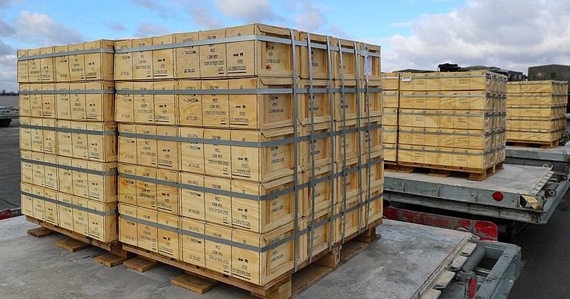 Боєприпаси, передані Україні в рамках оборонної допомоги США, січень-лютий 2022 / Фото Посольства США в Україні