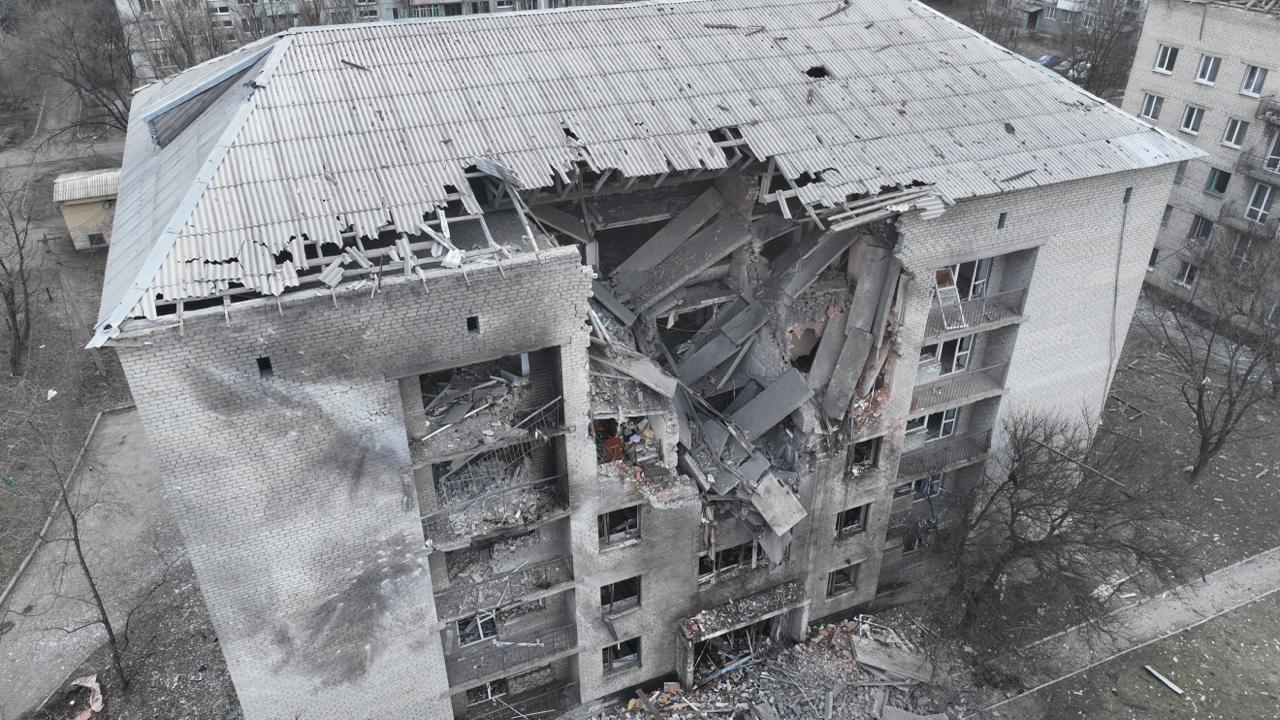Російські окупанти завдали ударів по Покровському району Донецької області  / Фото: ДСНС