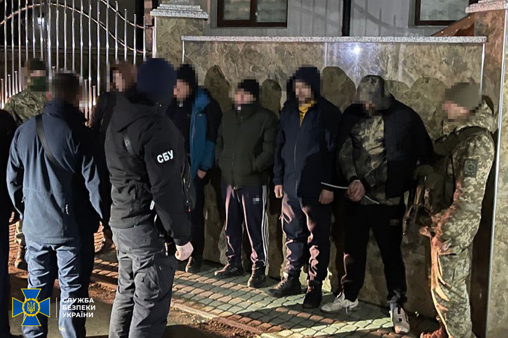 СБУ викрила схеми для ухилянтів у п'яти регіонах / Фото: СБУ