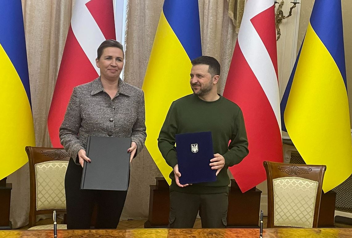 Метте Фредериксен и Владимир Зеленский / Фото из Facebook Игоря Жовквы