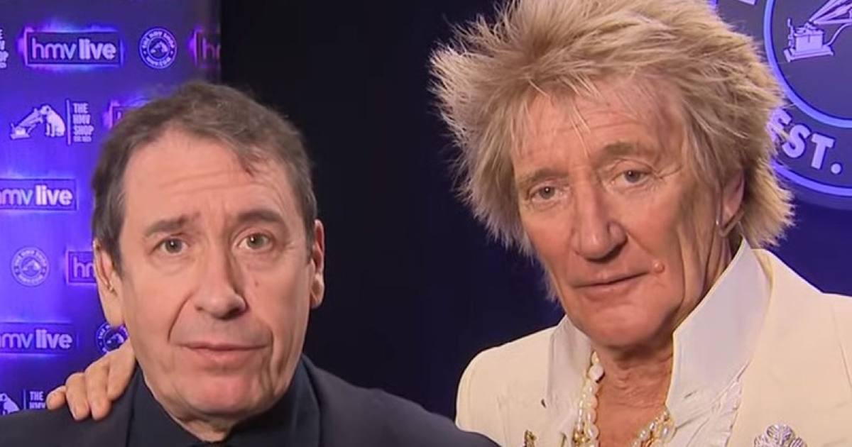 Род Стюарт з піаністом і композитором Джулсом Холландом / Скріншот з ефіру програми "П'ятничний вечір з Нілом Паттерсоном"