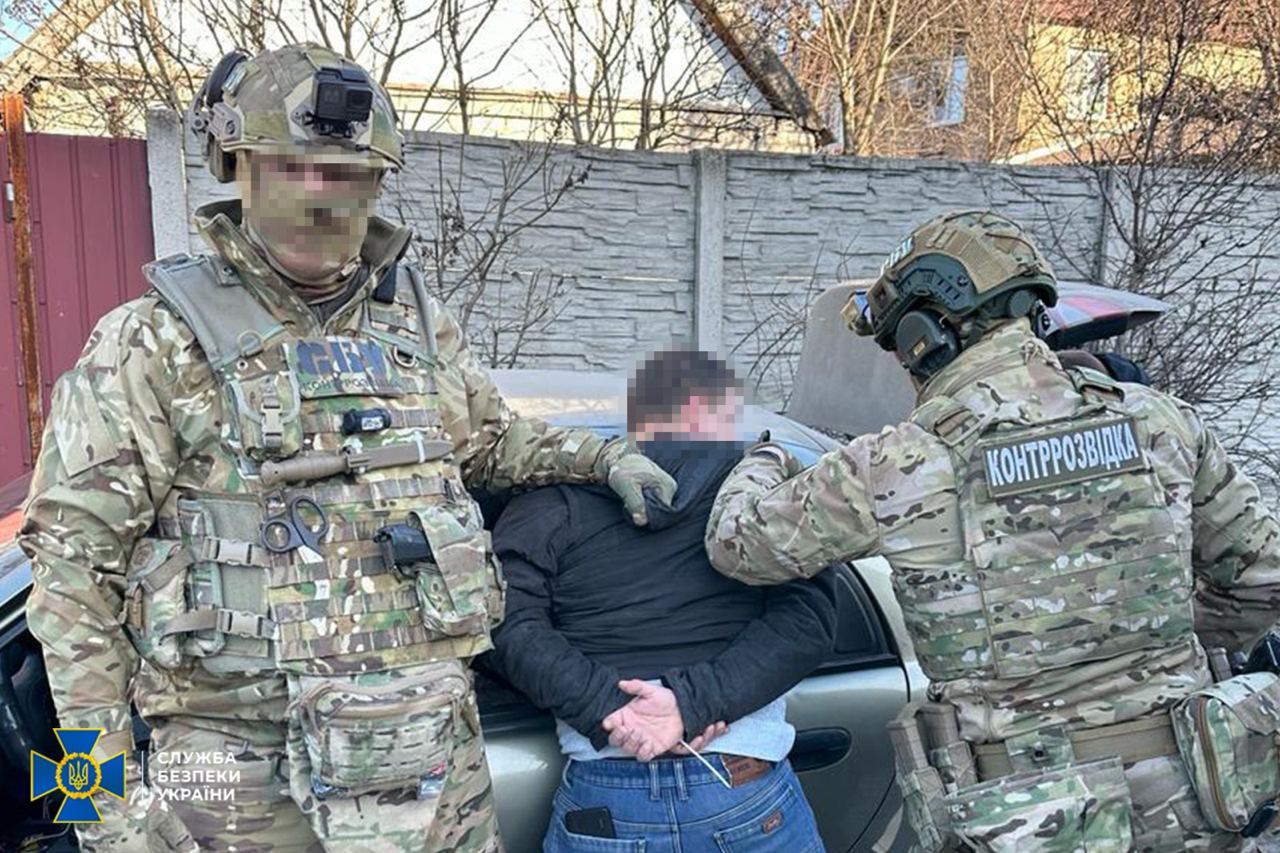 Правоохоронці викрили та затримали мешканця Запоріжжя / Фото: СБУ