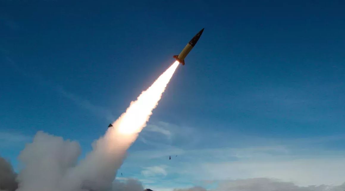 Далекобійні ракети ATACMS / Фото: АР