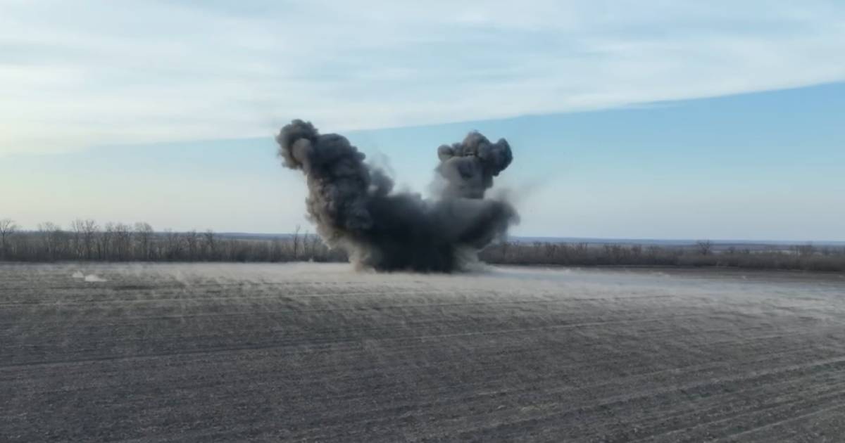 Управляемый взрыв российской ФАБ-500 / Скриншот из видео 71-й оебр