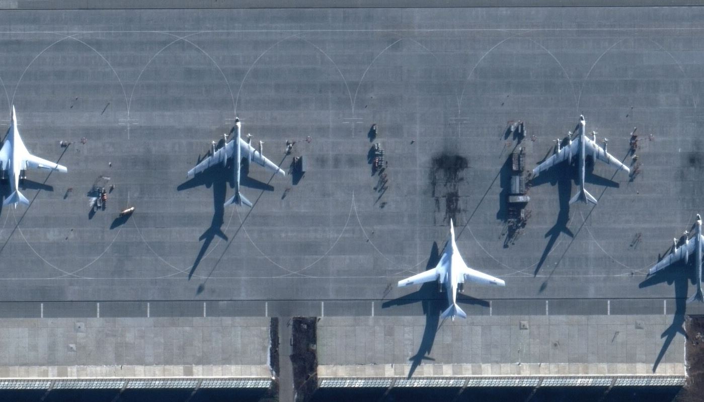 Аеродром стратегічної авіації Росії в місті Енгельсі / Супутниковий знімок компанії Maxar Technologies