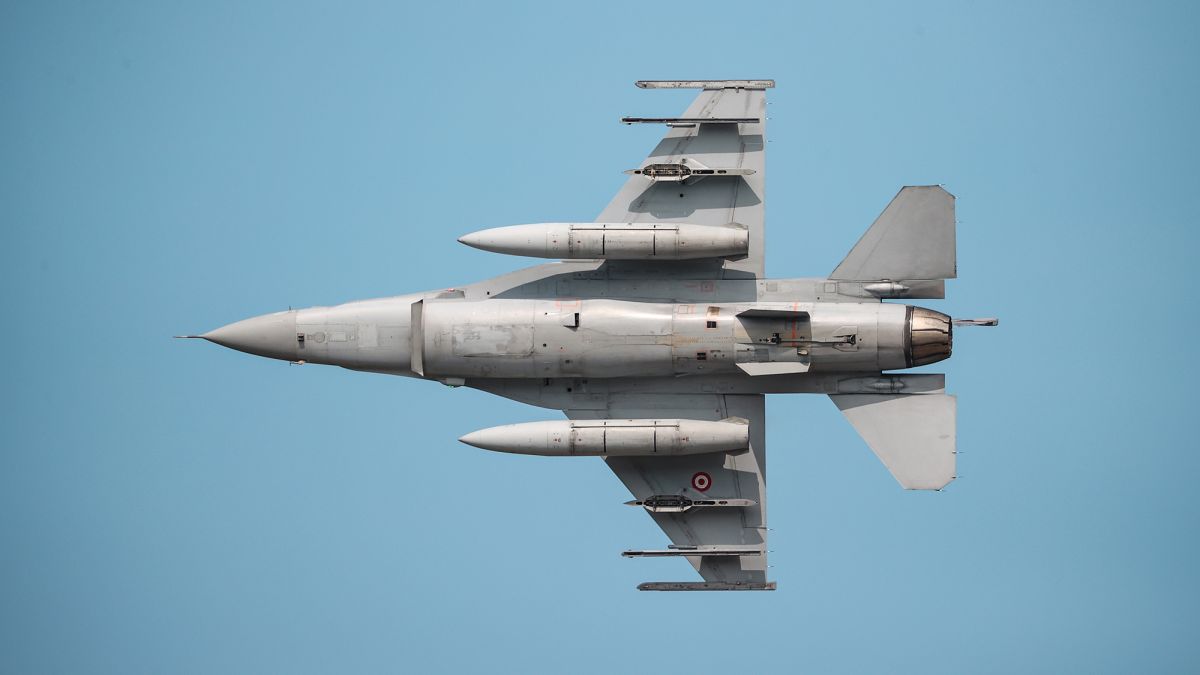 F-16 / Getty Images