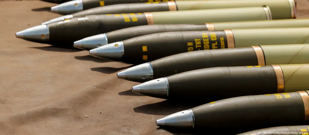 Снаряди 105 мм / Фото: Getty Images