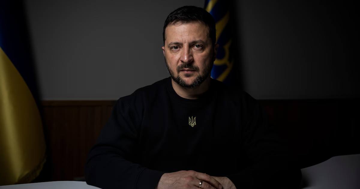 Президент України Володимир Зеленський після спілкування з журналістами The Washington Post 1 травня 2023 року в Києві / Фото The Washington Post