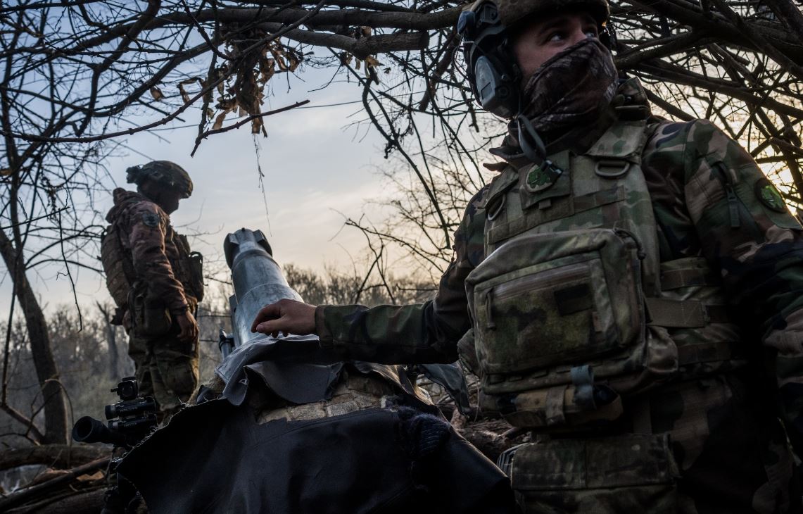 Український артилеристи на Донецькому напрямку / Фото: Getty Images