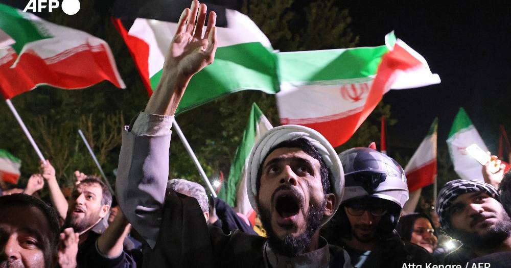 Іран заявляє, що атака безпілотників і ракет на Ізраїль у помсту за смертоносний удар по іранському консульству в Дамаску "була успішно завершена" / Фото AFP