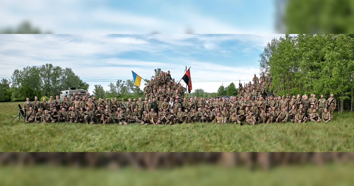 Воїни 67-ї окремої механізованої бригади Добровольчий український корпус "Правий сектор" / Фото 67 ОМБр ДУК "ПС"