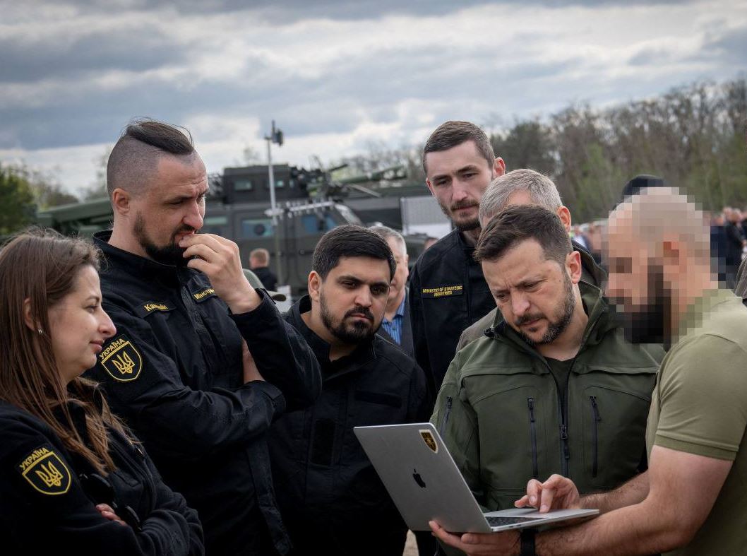 Президент Володимир Зеленський на заходах у День працівника оборонно-промислового комплексу України / Фото: ОП