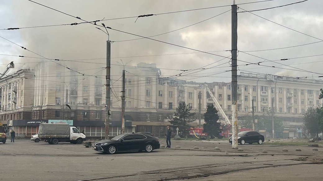 Разрушения в Днепре в результате ракетной атаки / Фото: Суспільне