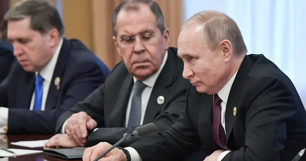 Сергей Лавров и Владимир Путин / Фото DPA