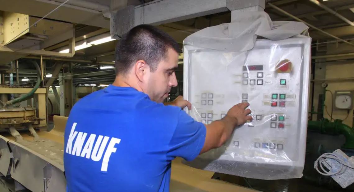 На заводі Knauf у Красногорську, РФ / Фото: picture-alliance
