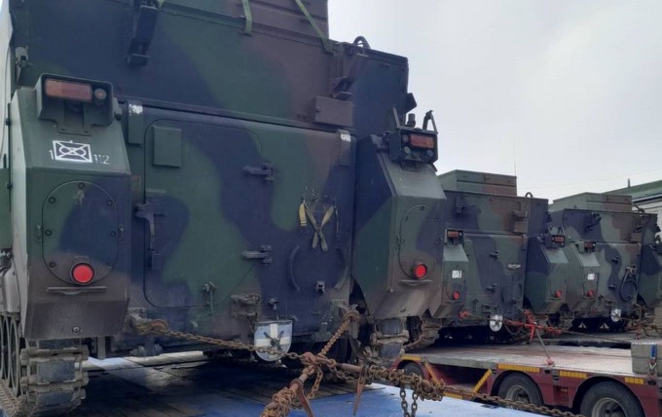 Командно-штабная бронированная машина M577 / Getty Images