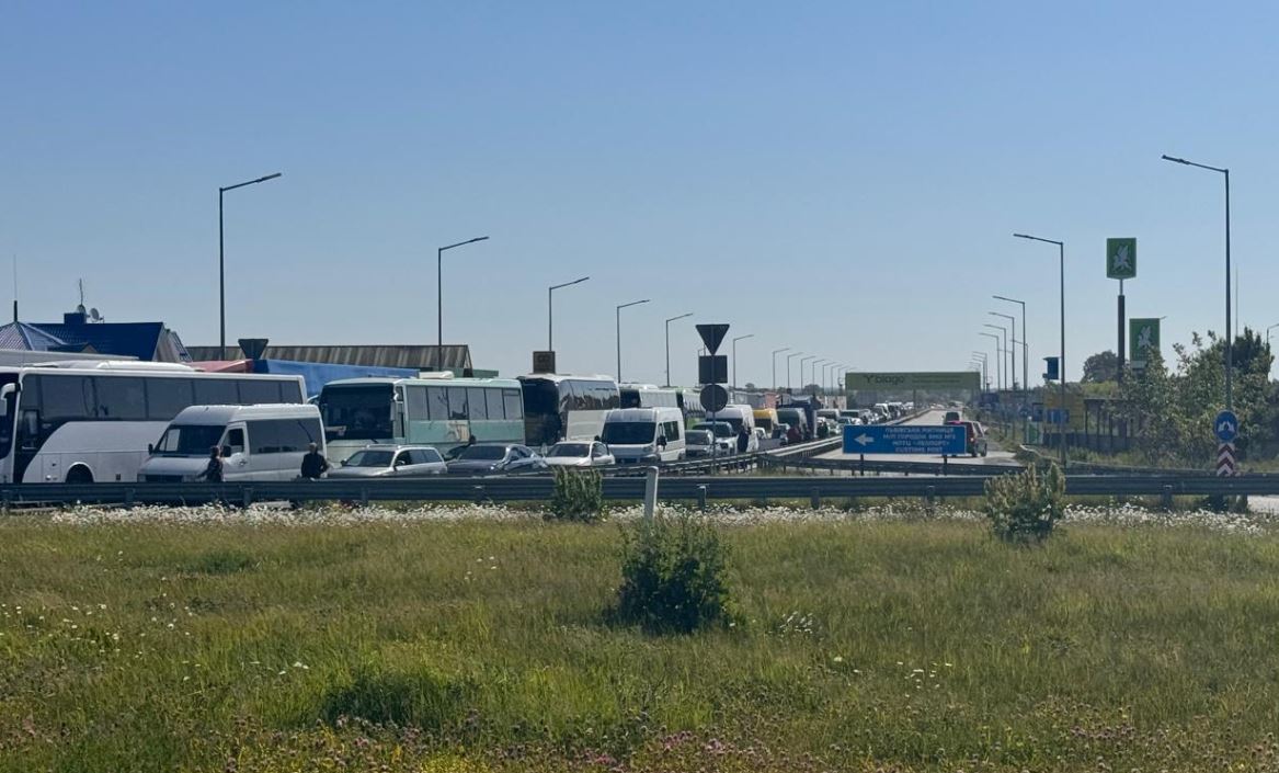 Черги на кордоні з Польщею / Фото: ДПСУ