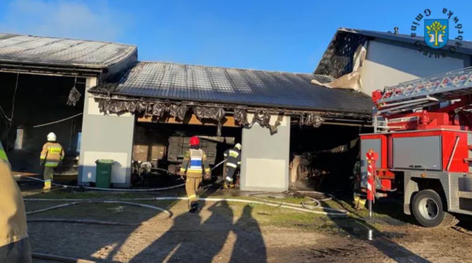 Пожарные на ферме в селе Рокицины / Фото: OSP Rokity