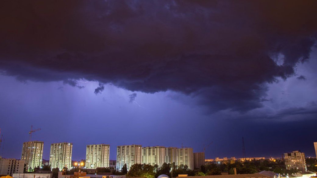Дощі з грозами у Харкові / Фото: Владислав Куліш
