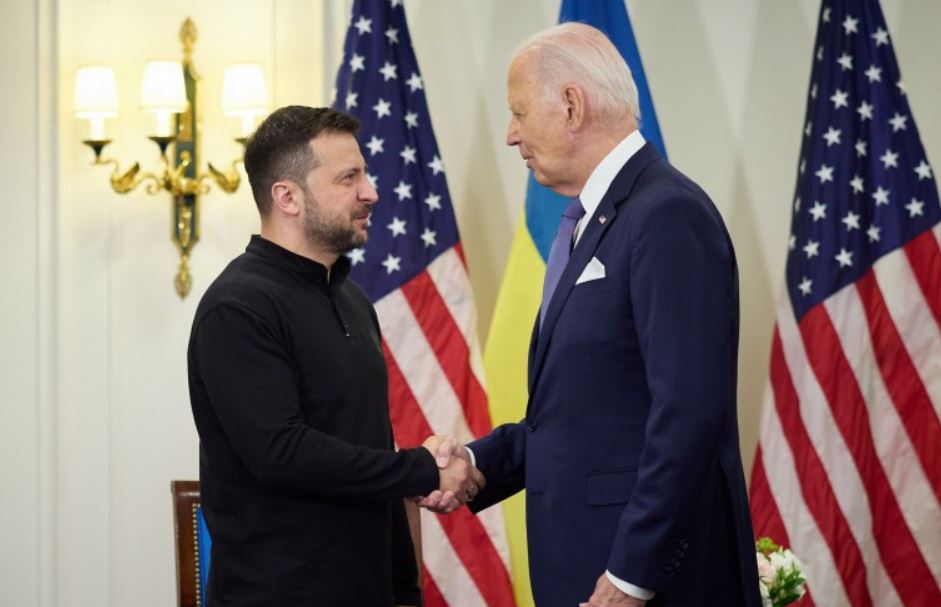 У Парижі Президент України Володимир Зеленський провів зустріч із Президентом США Джозефом Байденом / Фото: ОП