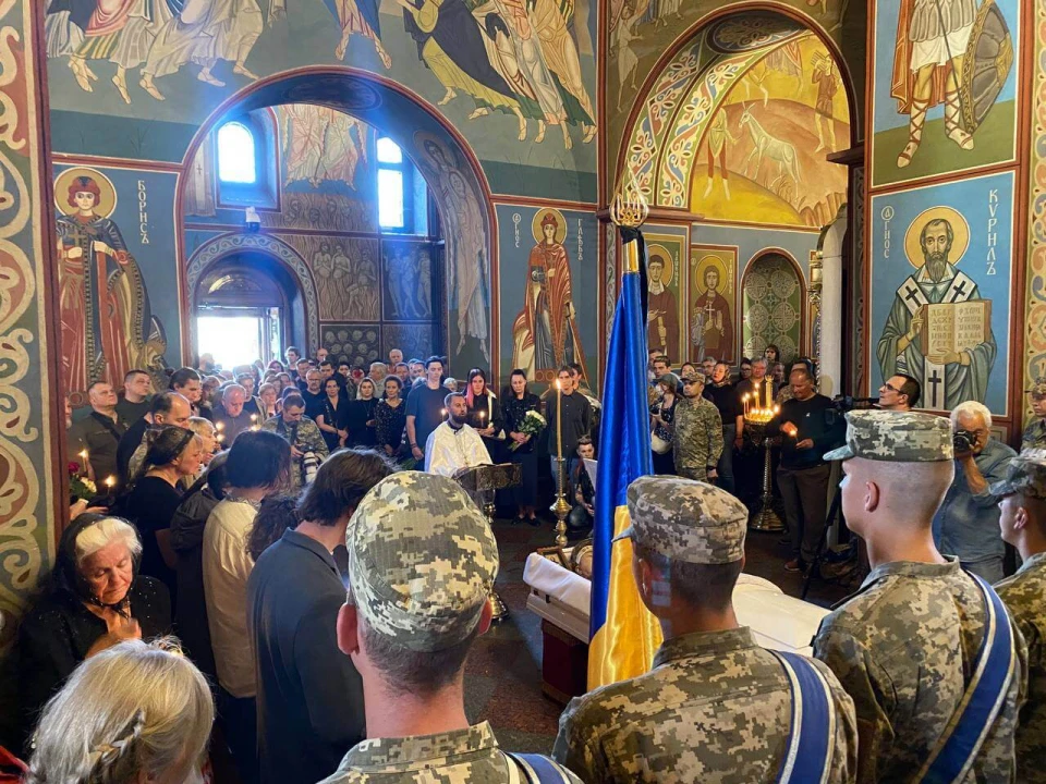 Прощання із загиблим / Еспресо