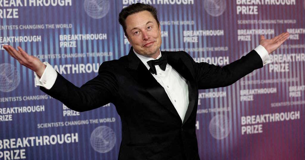 Илон Маск добился одобрения акционеров Tesla для выплаты 56 миллиардов долларов / Фото Reuters