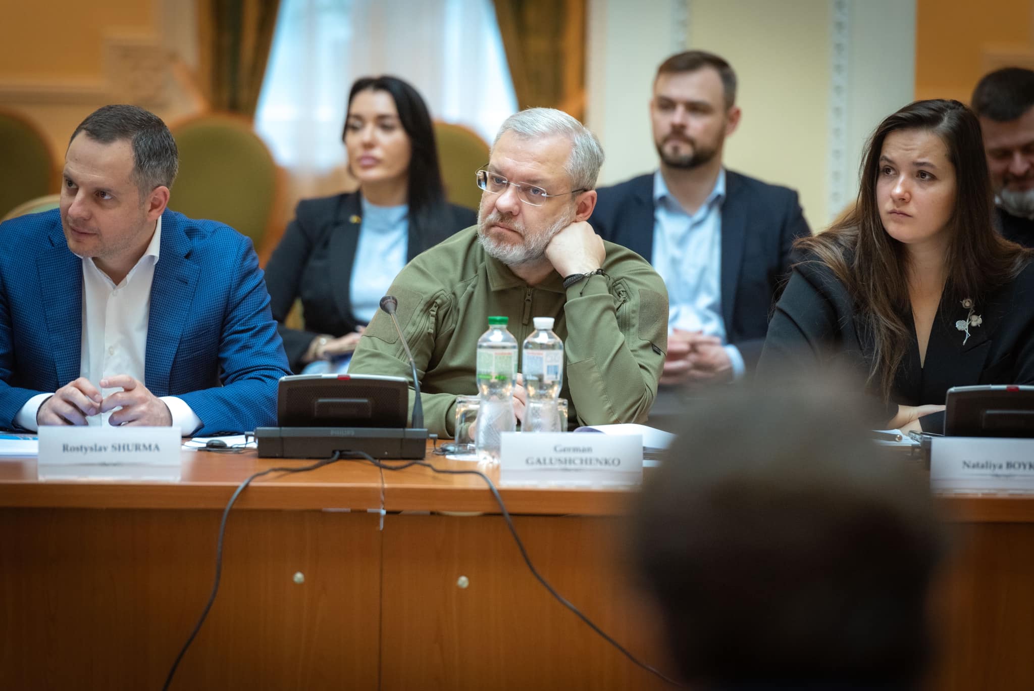 Міністр енергетики України Герман Галущенко (у центрі) під час зустрічі з німецькою делегацією на чолі з віцеканцлером ФРН Робертом Габеком. 18 квітня 2024 / Фото з Facebook Германа Галущенко