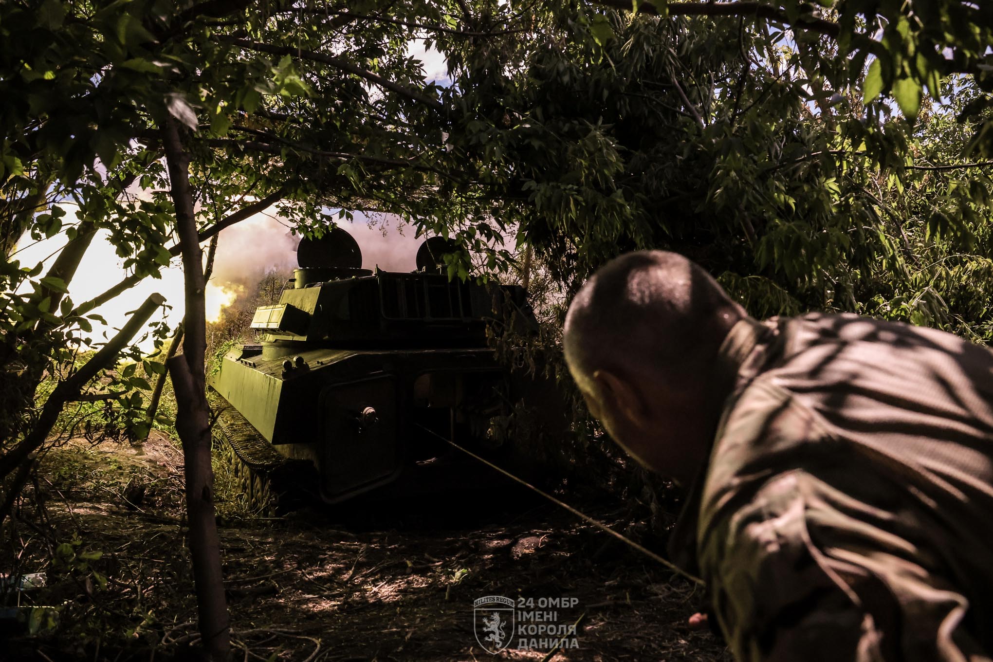 Артилеристи 24 ОМБр знищують ворога біля Часового Яру / Фото: 24 ОМБр імені короля Данила.