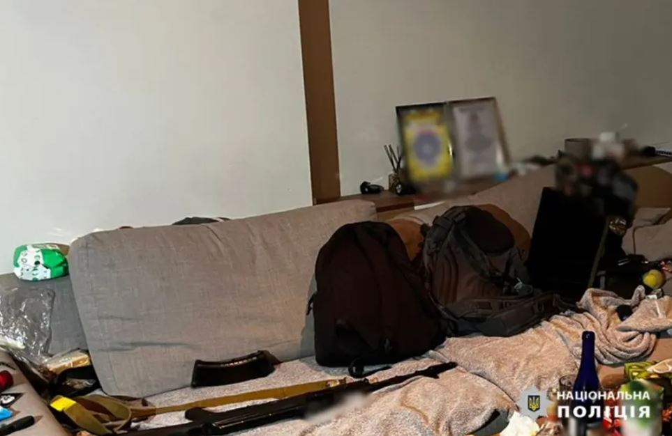 Слідчі дії на місці злочину / Фото: Нацполіція