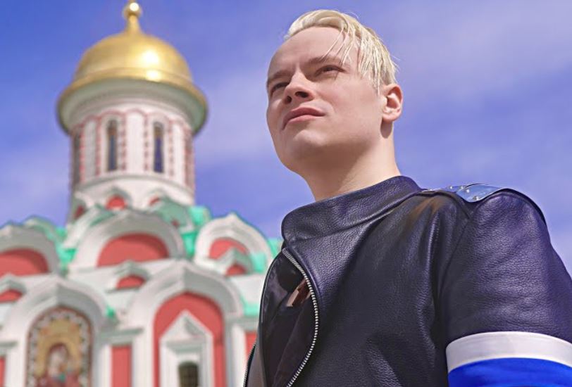 Російський співак-пропагандист Ярослав Дронов / Кадр з відео