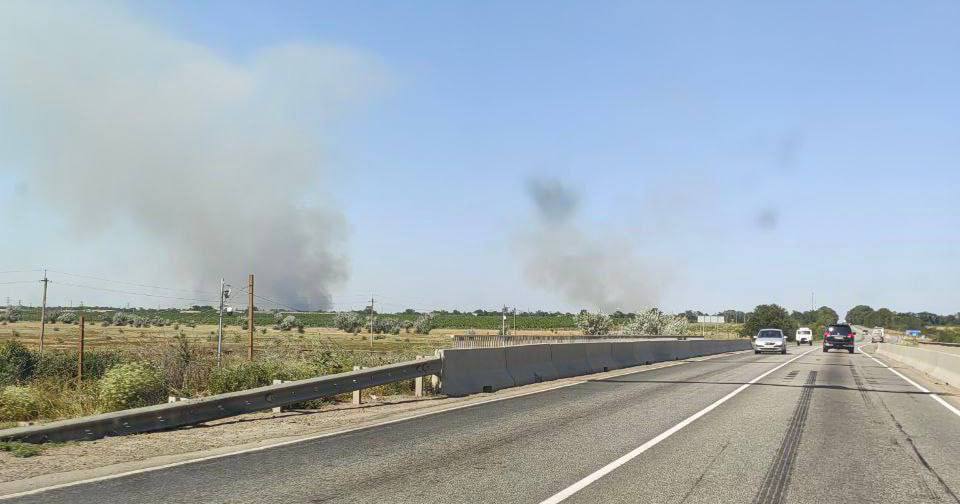 В оккупированном Мелитополе есть три прилета по аэродрому / Фото телеграмм-канал @riamelitopolua