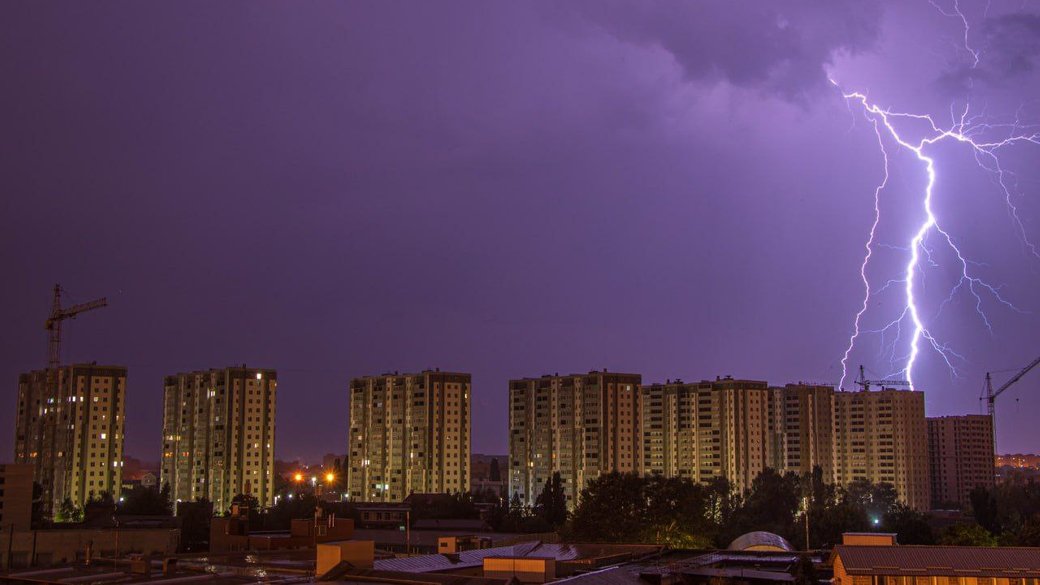 Гроза у Харкові / Фото: Владислав Куліш