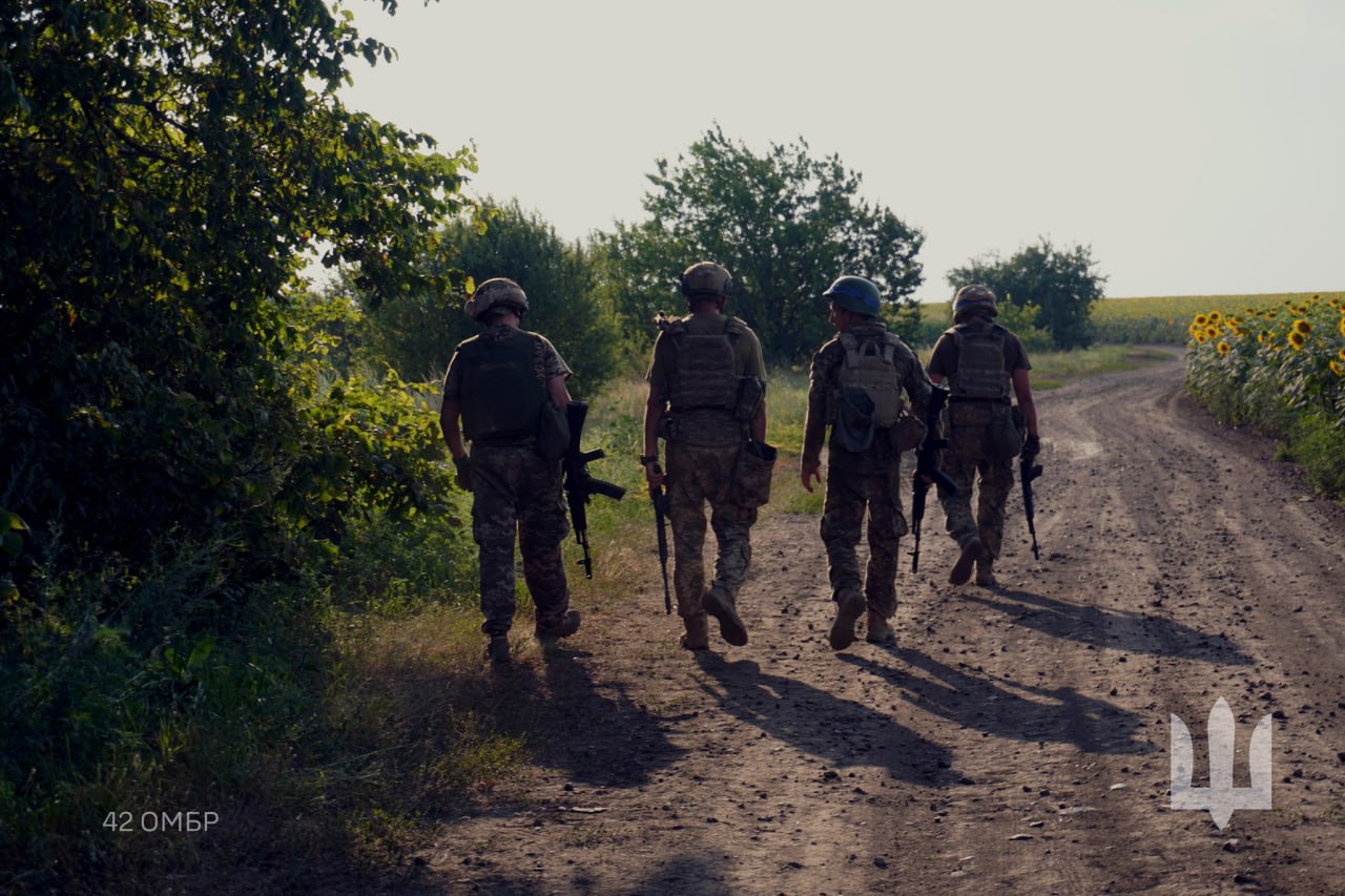 Українські воїни / Фото: 42 ОМБр