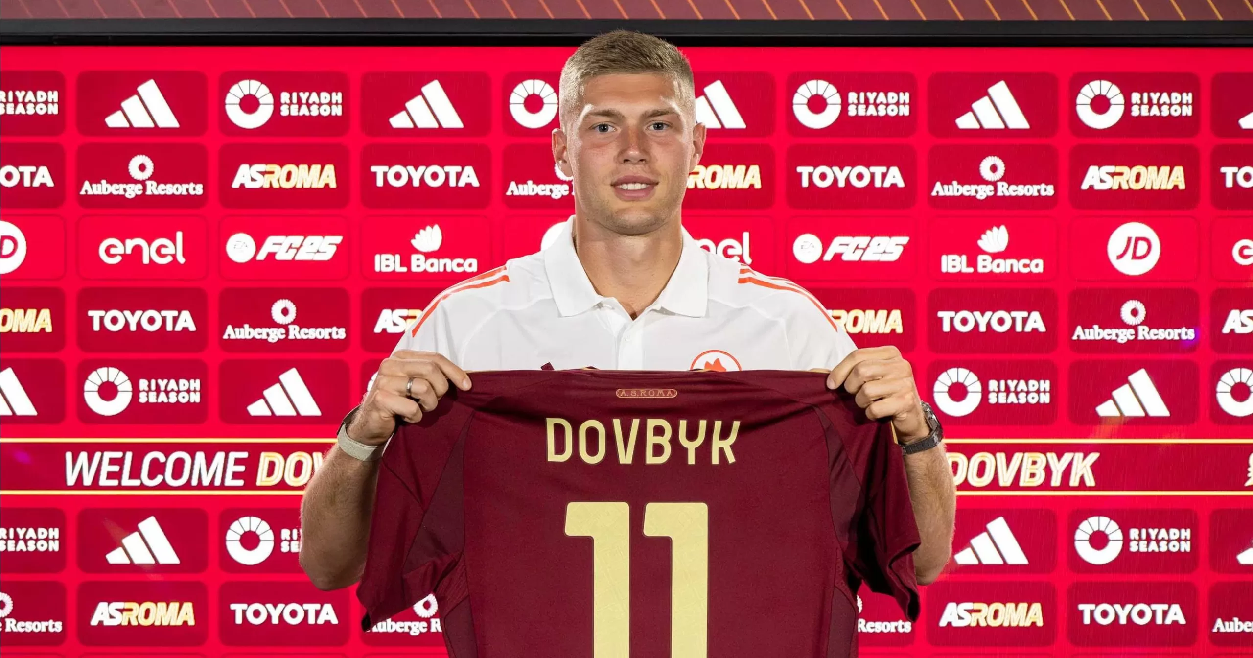 Артем Довбик / Фото @ASRomaEN