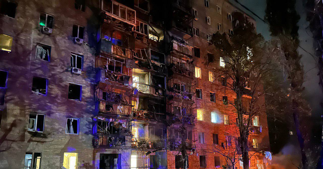 Дом в Курске, пострадавший от упавших на него обломков ракеты / Фото из соцсетей