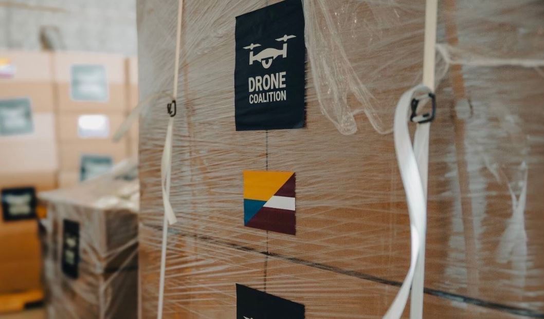 Латвія передасть Україні близько півтисячі безпілотників / Фото: x.com/AndrisSpruds