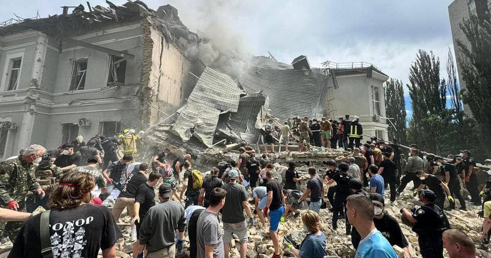 Последствия ракетного удара по Национальной детской специализированной больнице МЗ Украины “Охматдет” в Киеве 8 июля 2024 / Фото НДСБ “Охматдет”