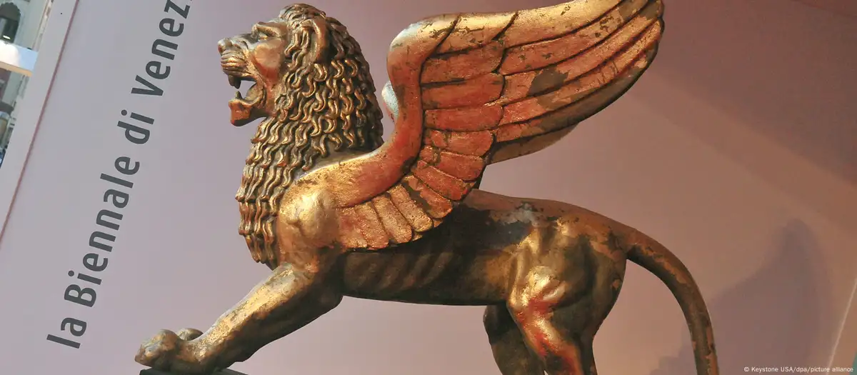 Желанная награда - венецианский "Золотой Лев" / Фото: dpa