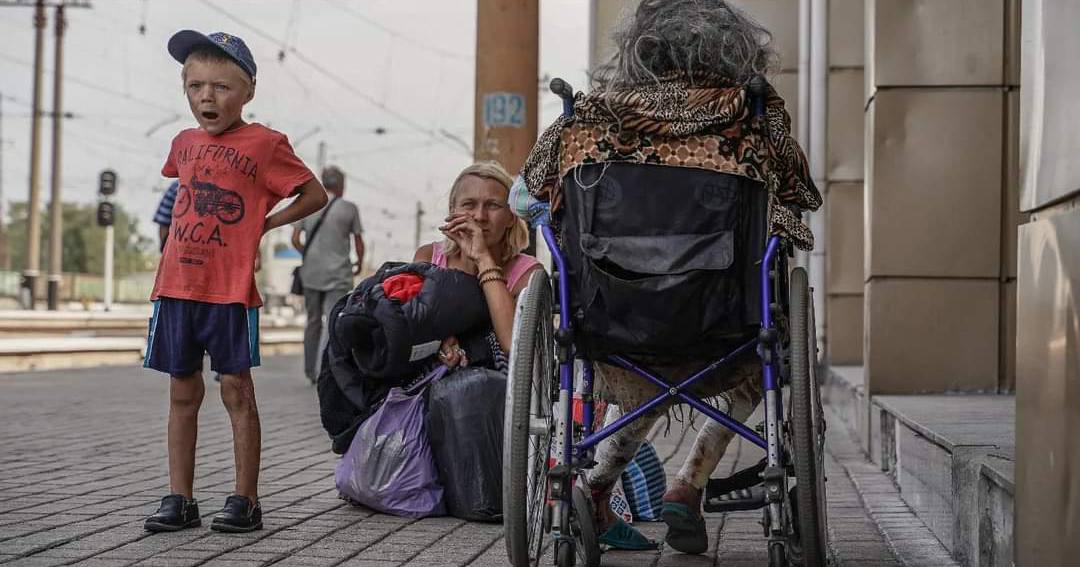 Эвакуация из Покровска / Фото Евгения Васильева, ZMINA. Центр прав человека