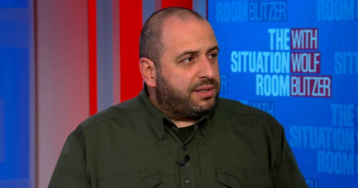 Рустем Умеров в пятницу, 30 августа, в программе «The Situation Room» на CNN / Фото CNN