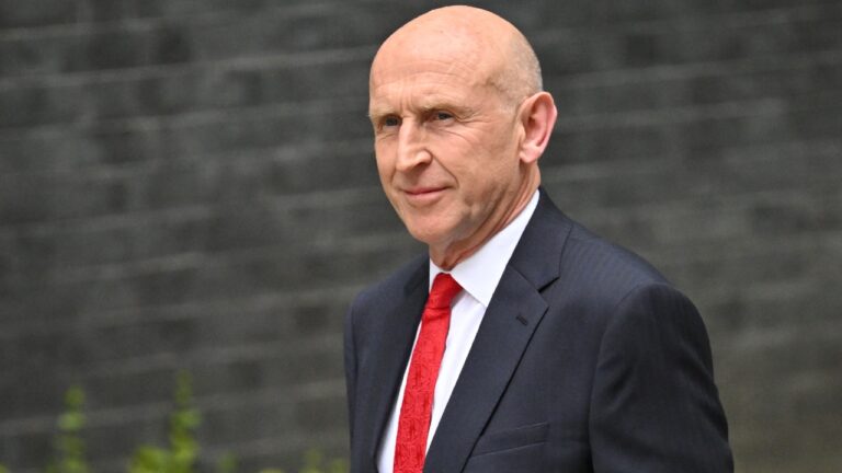 Джон Гили / Фото з відкритих джерел