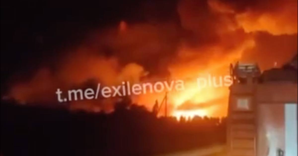 Вибухи та детонація боєприпасів на військовому складі в Острогозькому районі Воронезької області 7 вересня 2024 року / Скриншот відео